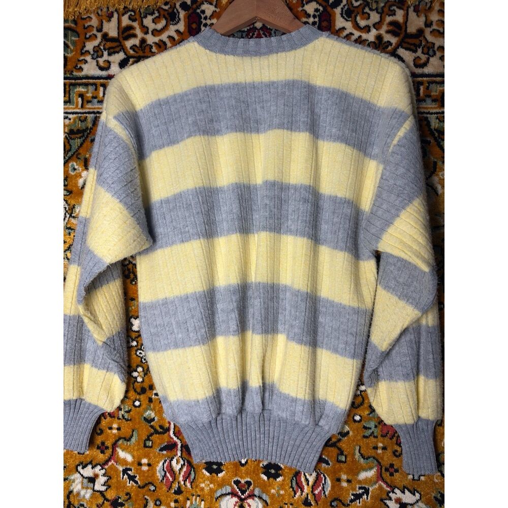 90s VTG Oversized Butter Yellow Striped Ribbed Crewneck Cotton Knit Sweater sz L - Picture 7 of 10